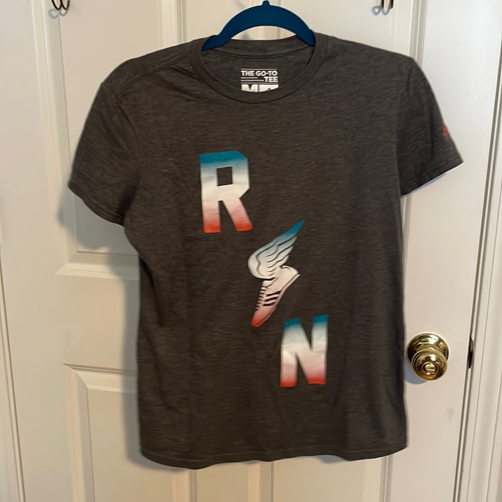 ♥️ Adidas Go-To Tee